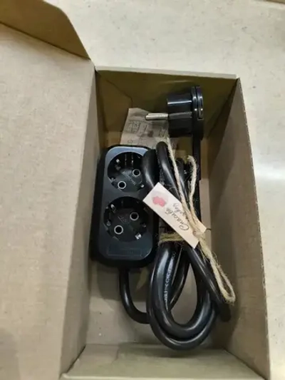 Удлинитель электрический с заземлением 2 розетки 3 метра с плоской потайной вилкой невидимкой