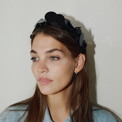 Ободок с крупными пайетками