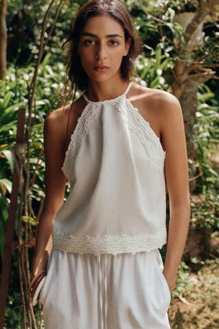 ZARA ТОП С ГОРЛОВИНОЙ ХАЛТЕР И ОТДЕЛКОЙ КРЮЧКОМ, БЕЛЫЙ