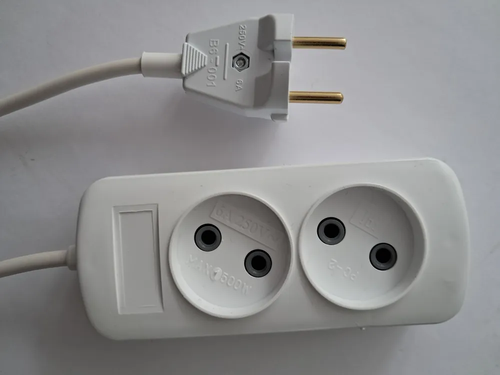 Удлинитель электрический "Доктор Ап" 2 розетки, 0,5 метра, ПВС 2 0.5 мм , белый 1.3 кВт, 6А, серия "Бюджет"