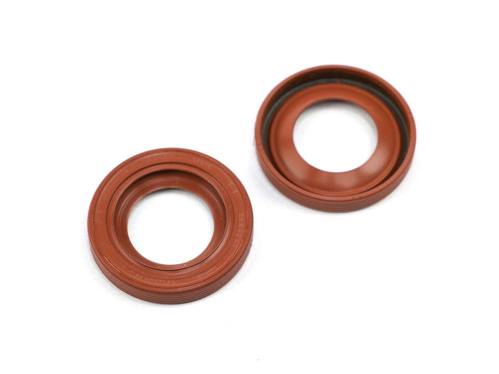 Сальник 28х42х7 а/м ВАЗ-2108,2109,2110,2111 коленчатого вала передний (красный  с конич. губой/ FPM+MKB) Резинотехника г. Балаково ( ОЕ 2110-1005040МКВ )