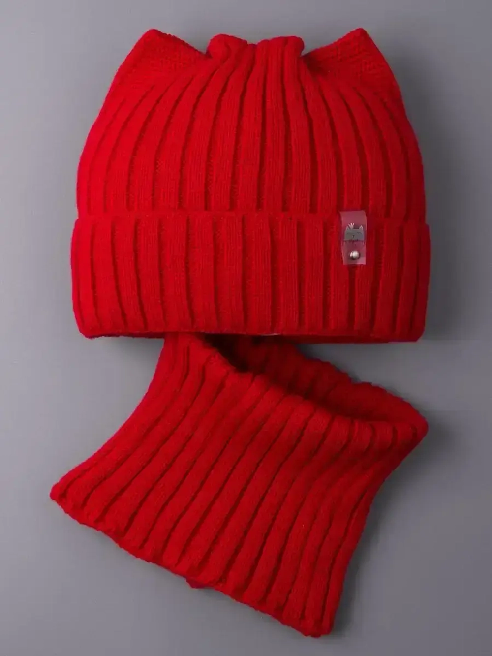 Шапка для девочки осенняя c ушками и снуд