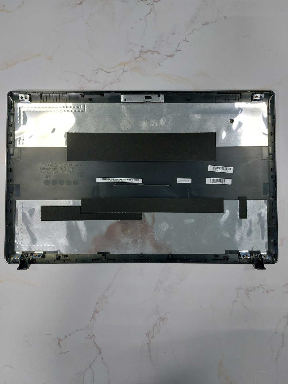 Крышка матрицы для ноутбука Lenovo G585 (90200466), оригинал