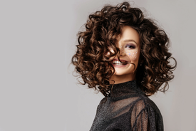 Curly girl method: альтернатива классическим методам по уходу за кудрявыми волосами