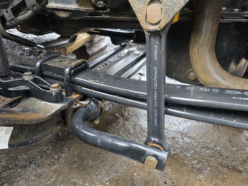 Стабилизатор передний 2023г