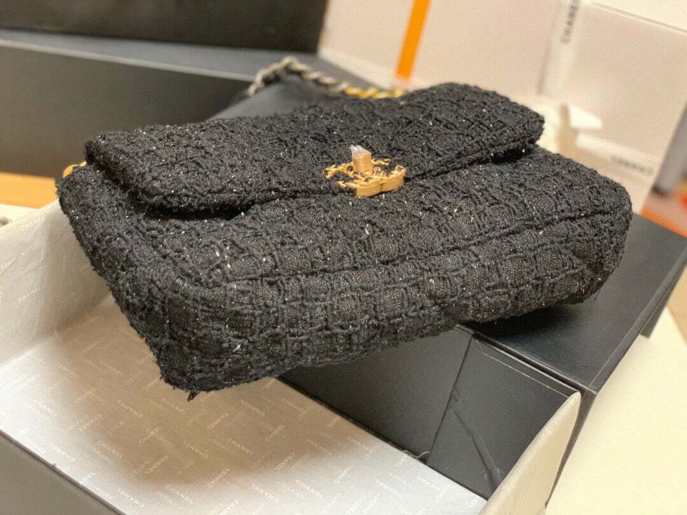 Chanel 19 Large 30 cm