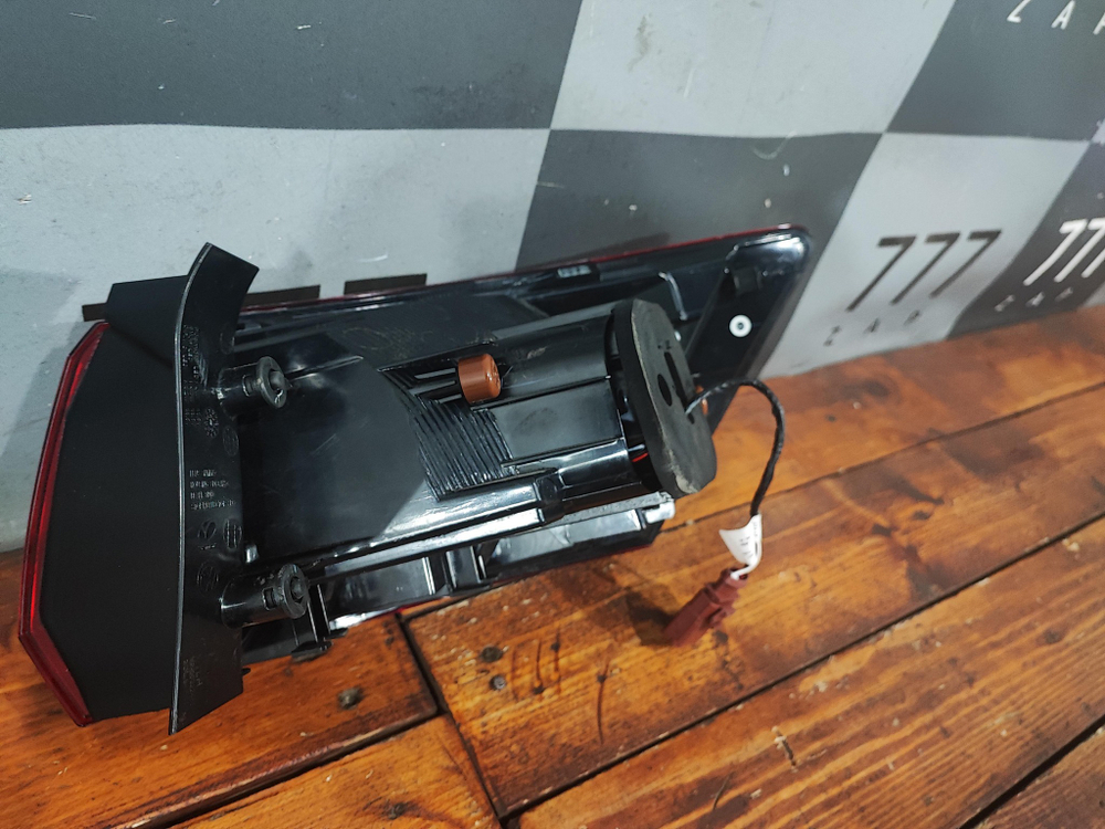 Фонарь задний левый Volkswagen Taos 20-нв Б/У Оригинал 2GL945095A