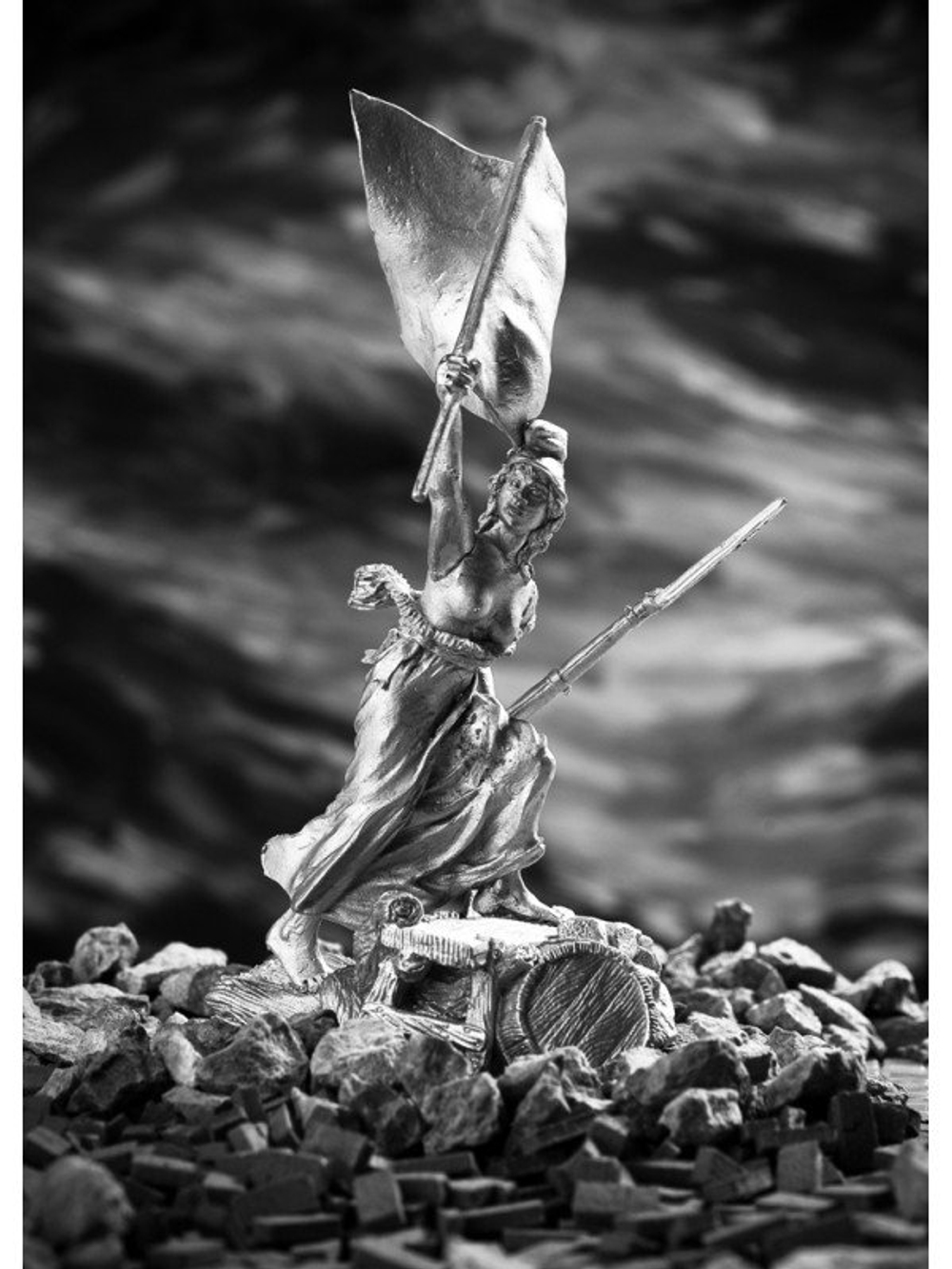 Оловянная миниатюра Свобода на баррикадах