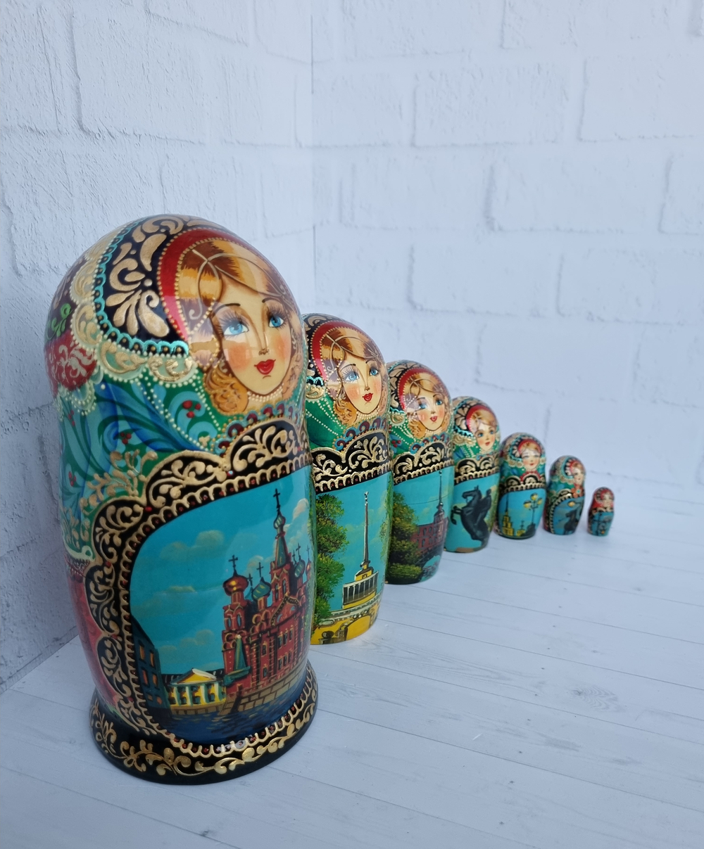 Матрешка "Санкт-Петербург" 7 мест