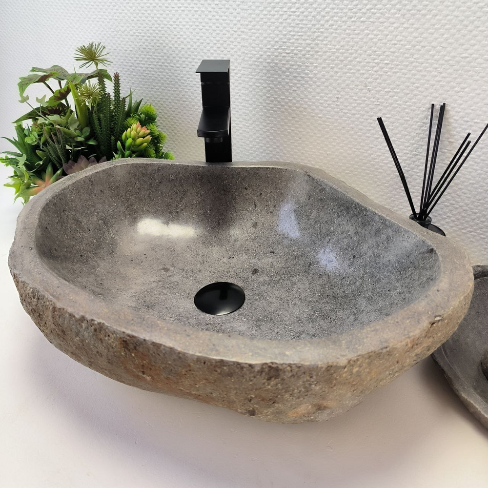 Раковина из речного камня RS-63880 (55*43*16) 0123