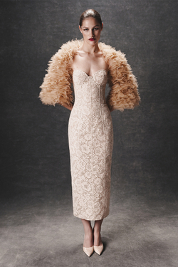 Платье миди корсетное из кружева