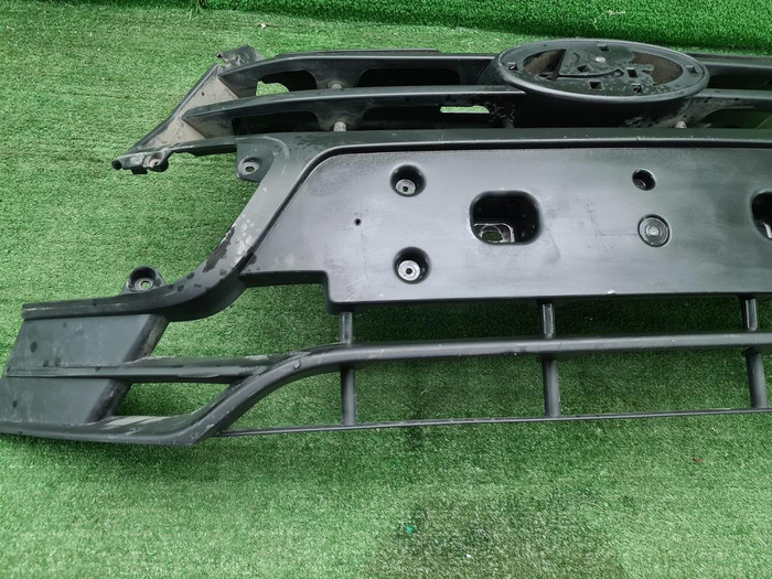 Решетка радиатора Lada Granta 2 (2018-н.в.)