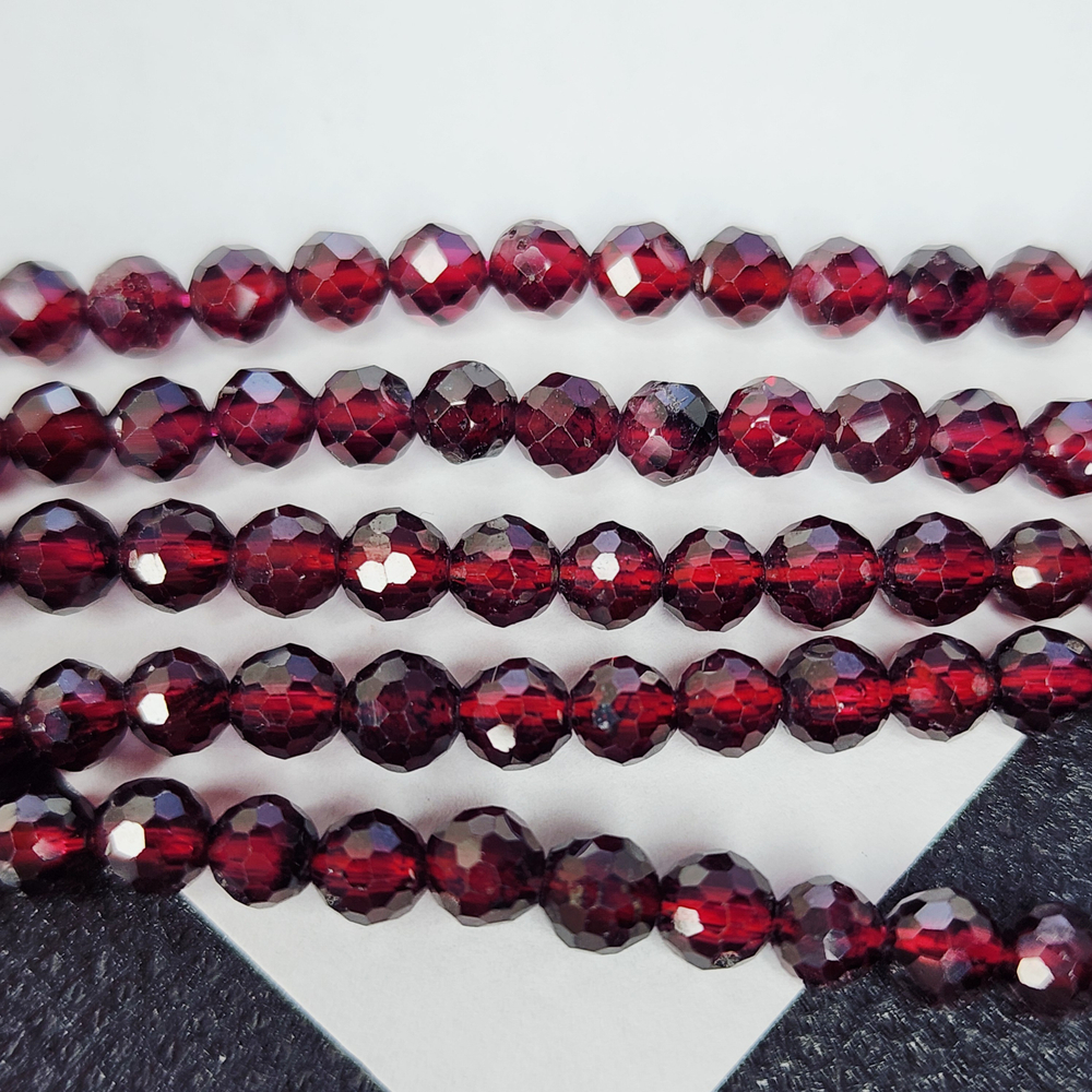 Гранат альмандин, огранка, 4мм, цена за нить 10 см