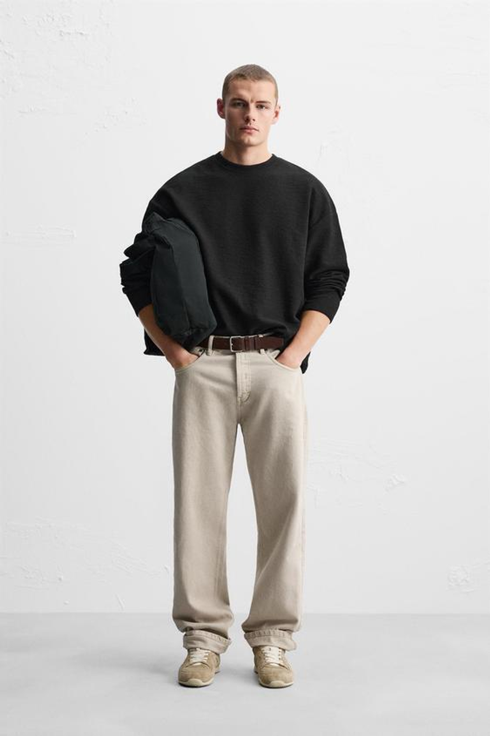 ZARA ЖАККАРДОВАЯ ТОЛСТОВКА С РЕЛЬЕФНЫМ УЗОРОМ, ЧЕРНЫЙ