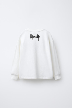 ZARA ЛОНГСЛИВ С РЕЛЬЕФНЫМ ТЕКСТОМ, ЖЕЛТОВАТО-БЕЛЫЙ