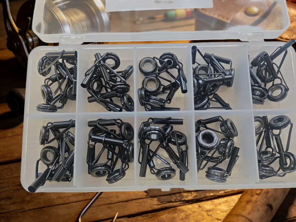 набор тюльпан рыболовных для ремонта удилища черный 50штук