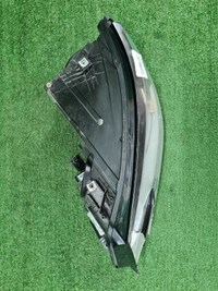 Битая Фара левая VW Tiguan 1 (2011-2018) ксенон