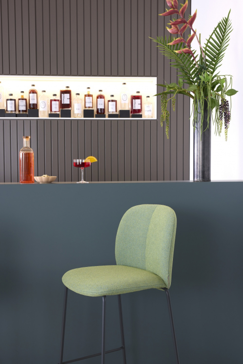 Стул полубарный с обивкой Scab Design Mentha Pop, антрацит, зеленый