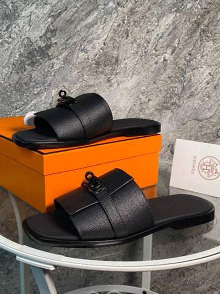 Шлёпанцы Hermes
