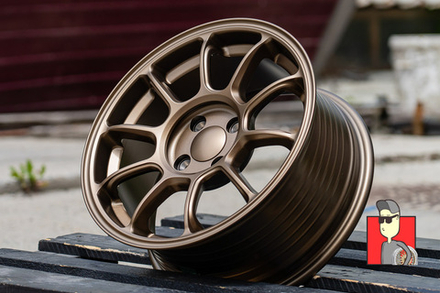 Комплект дисков Rays ZE40 15x7 et35 4x100