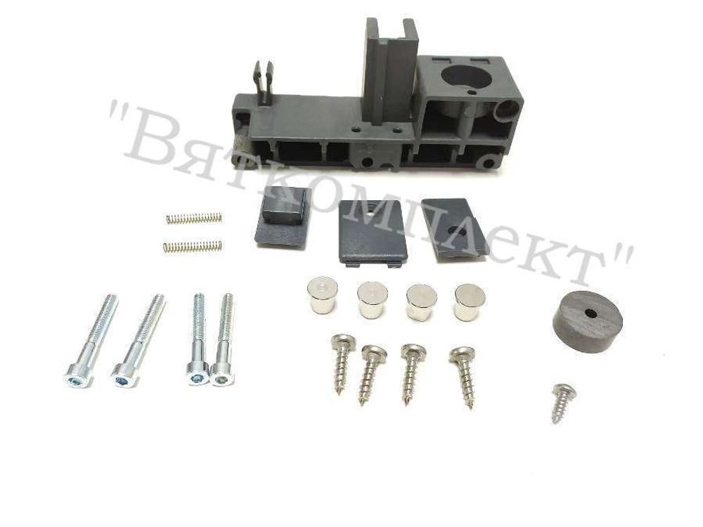 Правая нижняя крышка двери VM2261B