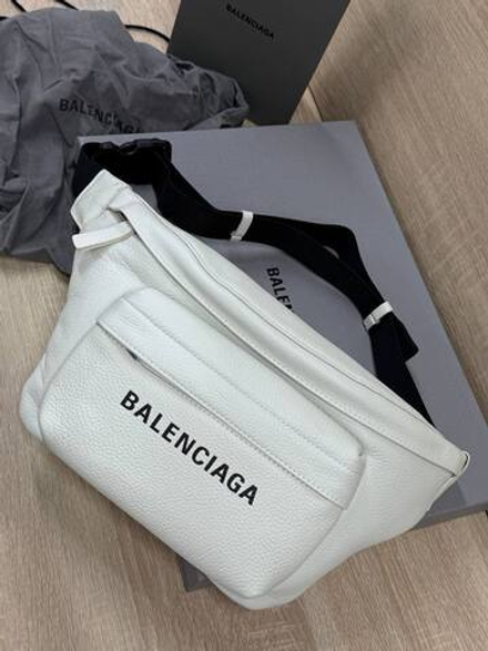 Поясная сумка Balenciaga
