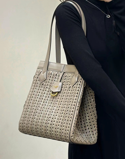 Fendi Origami Medium 27 cm