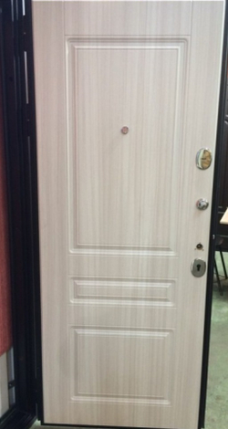 Входная металлическая дверь RеX (РЕКС) 15 Чешуя кварц черный, фурнитура хром/ ФЛ-243 Сандал белый