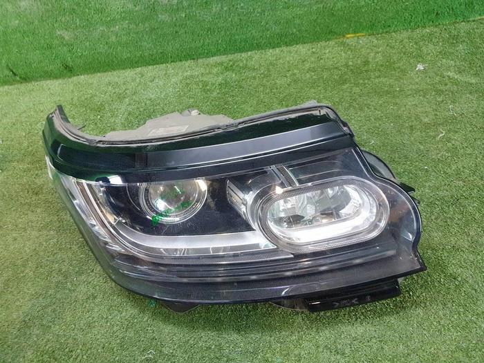 Битая Фара правая Range Rover Vogue 4 L405 (2012-2017) ксенон