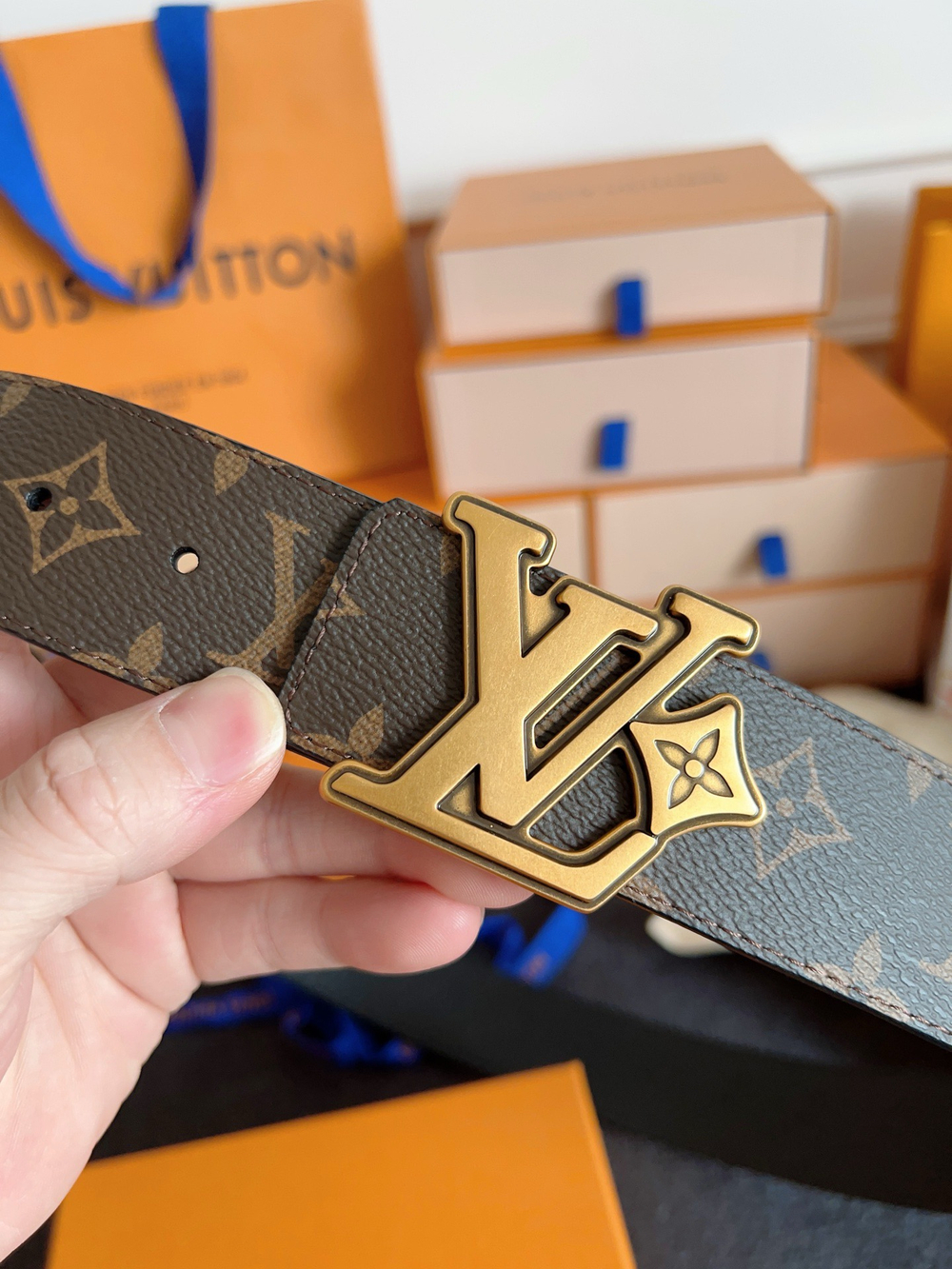 Ремень классический из натуральной кожи