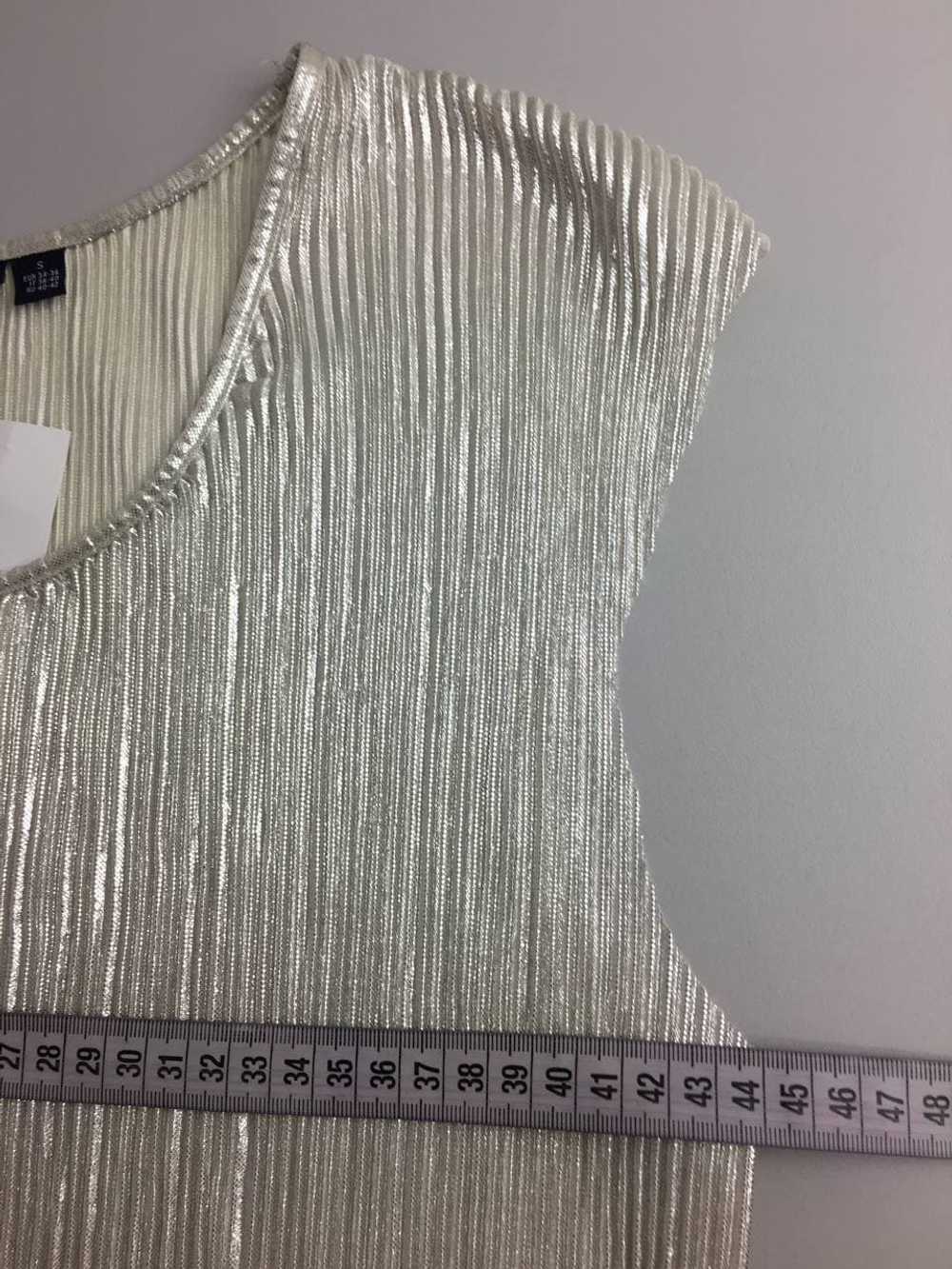 Топ Кiabi блестящий 44 размер