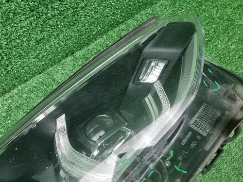 Фара правая BMW X3 G01 (2017-2021) Adaptive LED