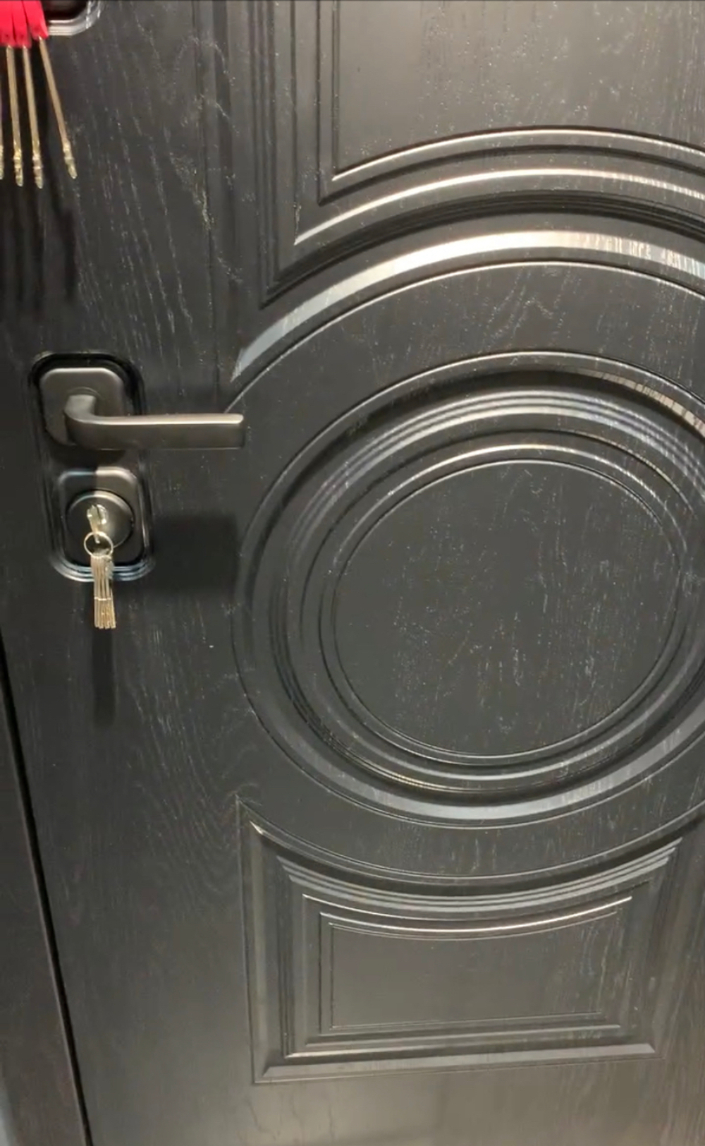 Входная металлическая дверь Лабиринт GRAND (Гранд) Альберо блэк / 03 Белый софт