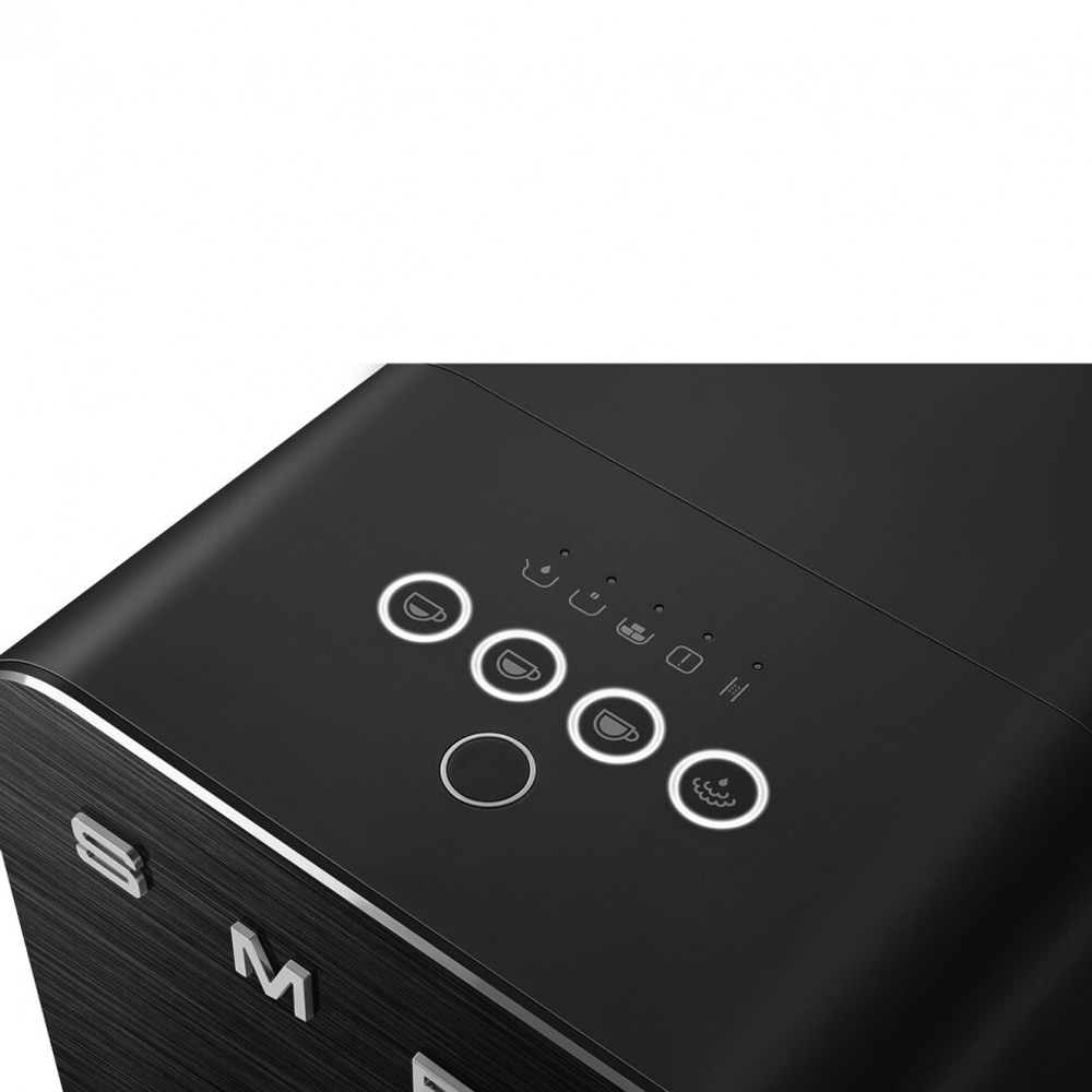 Кофемашина Smeg BCC02FBMEU