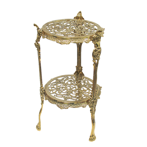 Столик круглый с двумя полками