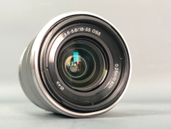 Sony Nex-5 + 18-55 (+вспышка) коцки по корпусу