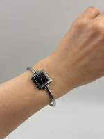 Часы Gucci 1900L с чёрным циферблатом