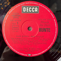 Винтажная виниловая пластинка LP Tom Jones Help Yourself (Germany 1968)