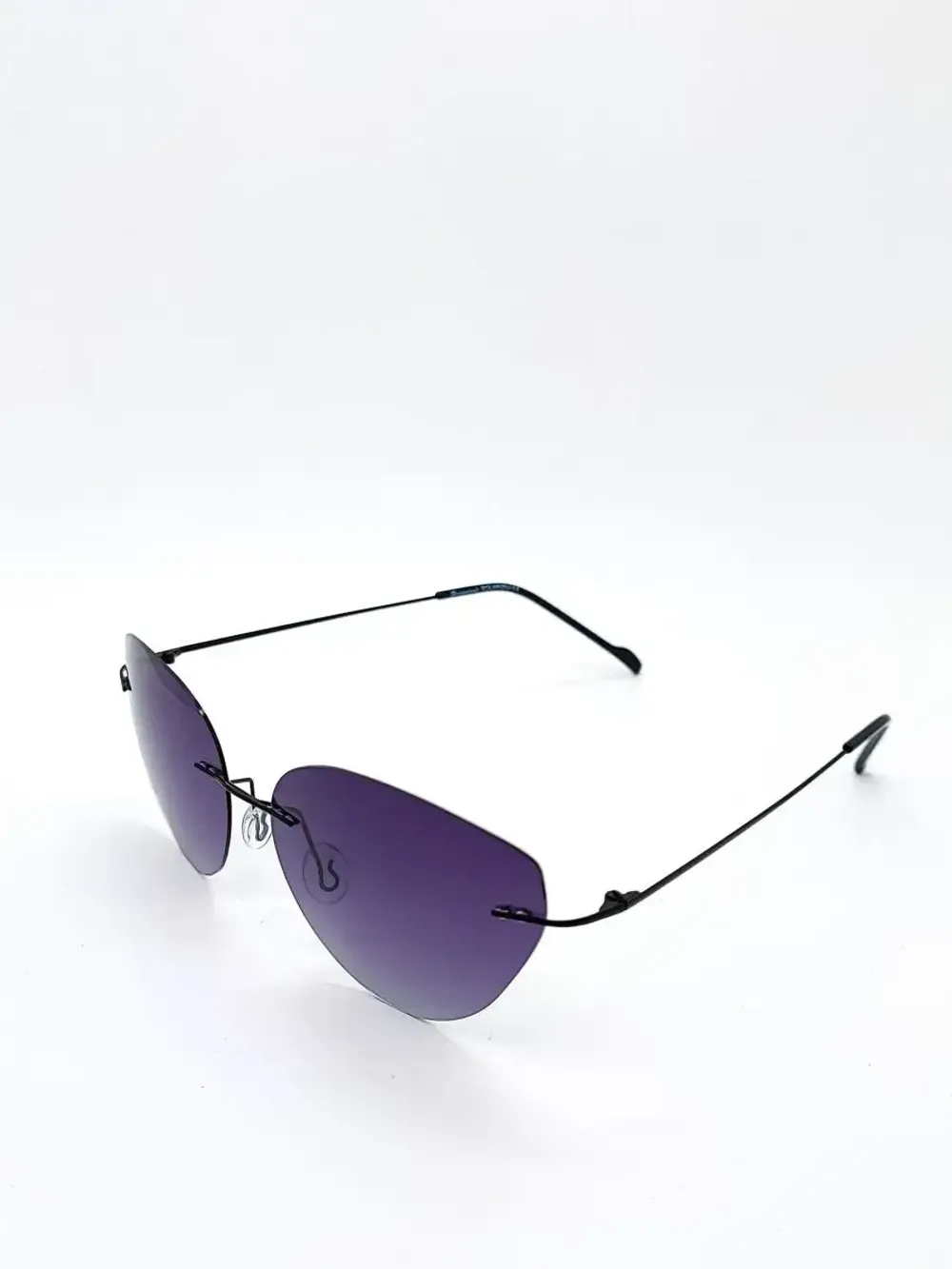 Титановые солнцезащитные очки с поляризацией