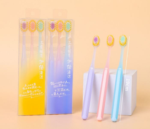 Набор зубных щеток "Family", 3 шт