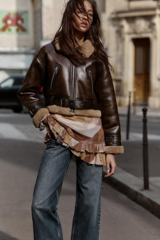 ZARA КОРОТКАЯ КУРТКА-ДУБЛЕНКА, ТЕМНО-КОРИЧНЕВЫЙ