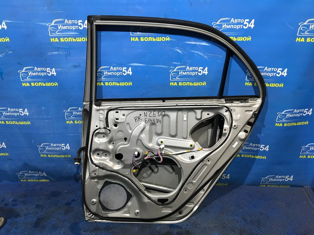 Дверь задняя правая TOYOTA COROLLA 2000-2006