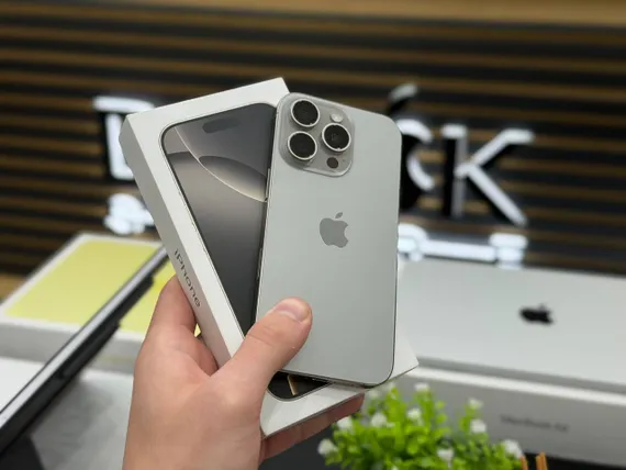 Б/У Телефон Apple IPhone 16 Pro 128Gb Natural Titanium 92% (M4V9QC900N)