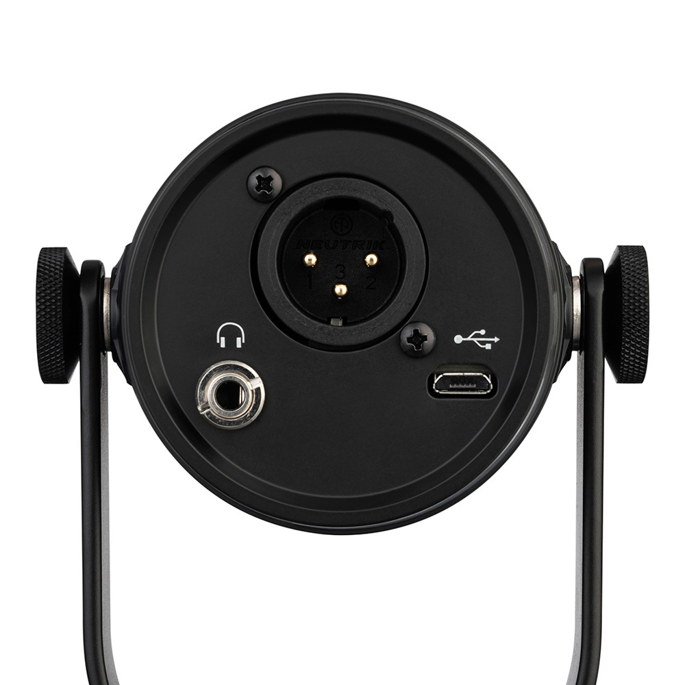 Микрофон Shure MV7-K