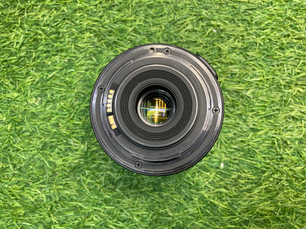 Canon 550D Kit 18-55mm 3.5-5.6 lll