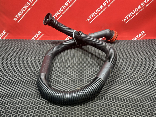 Горловина маслозаливная