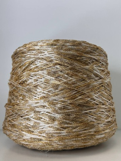 529/T - AVIA S.p.A.; вискоза, люрекс, п/а; 600м/100гр; col. 700, цвет: бежевый шнурок с золотым люрексом; S702; МР