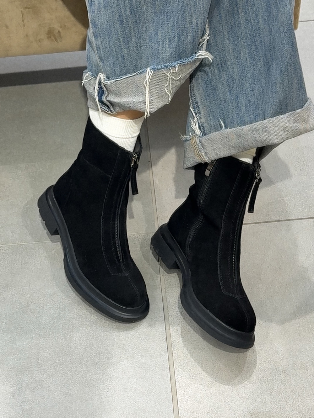 Ботинки из натуральной замши