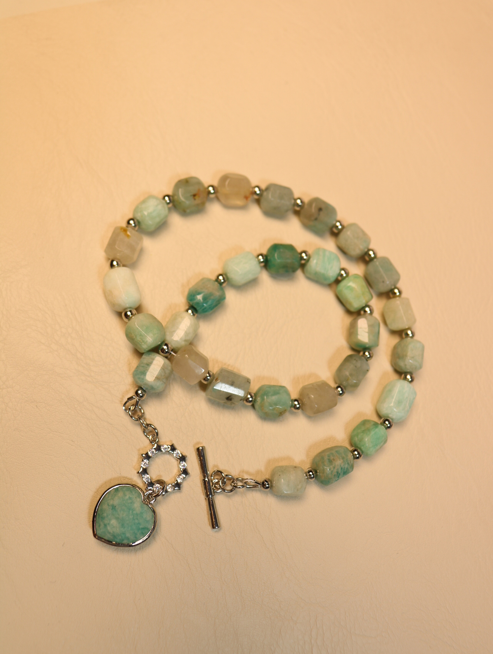 Колье из амазонита «Сердце Амазонии»