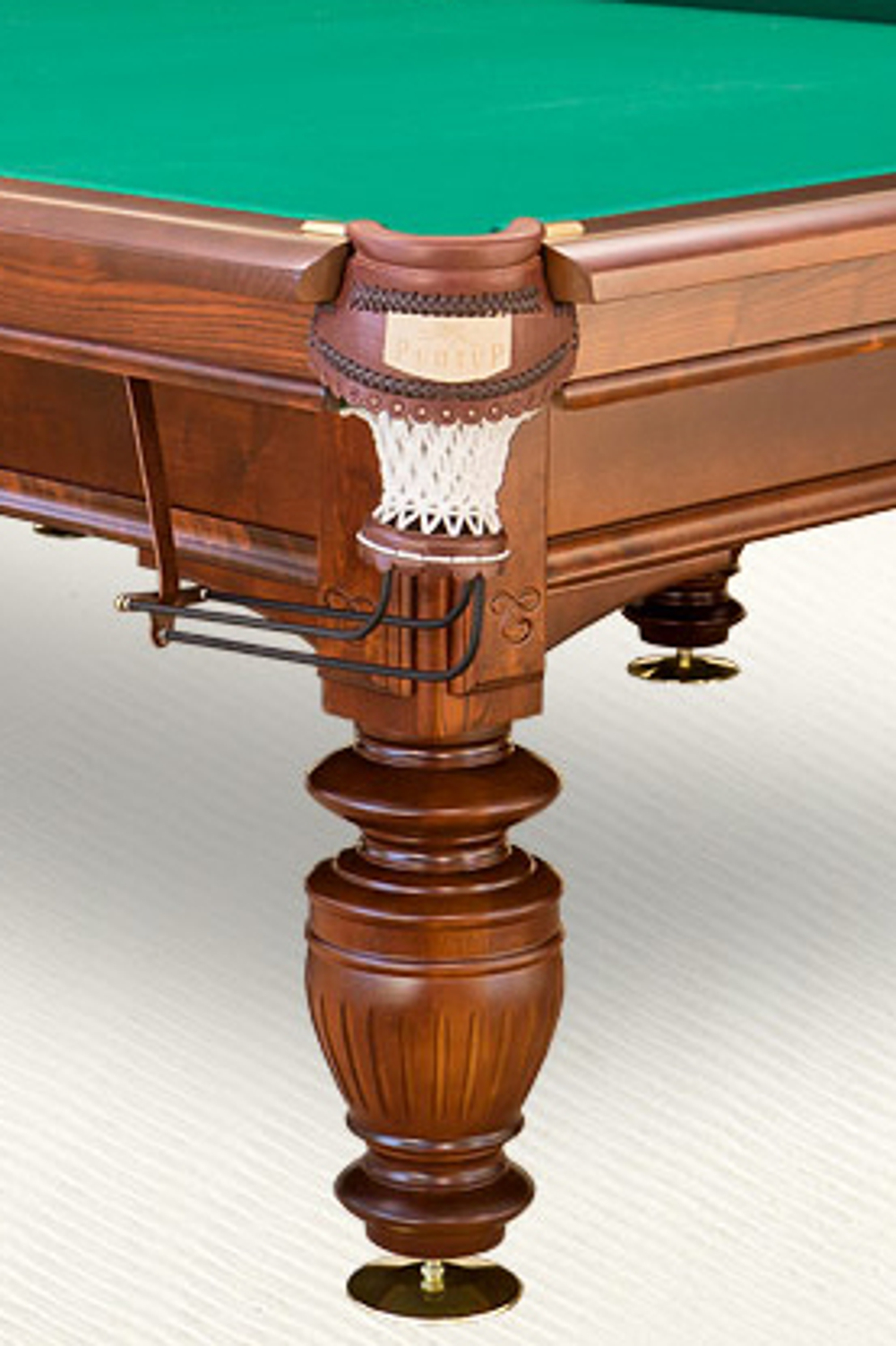 Бильярдный стол Магнат-Люкс 8 футов (пирамида, пул)